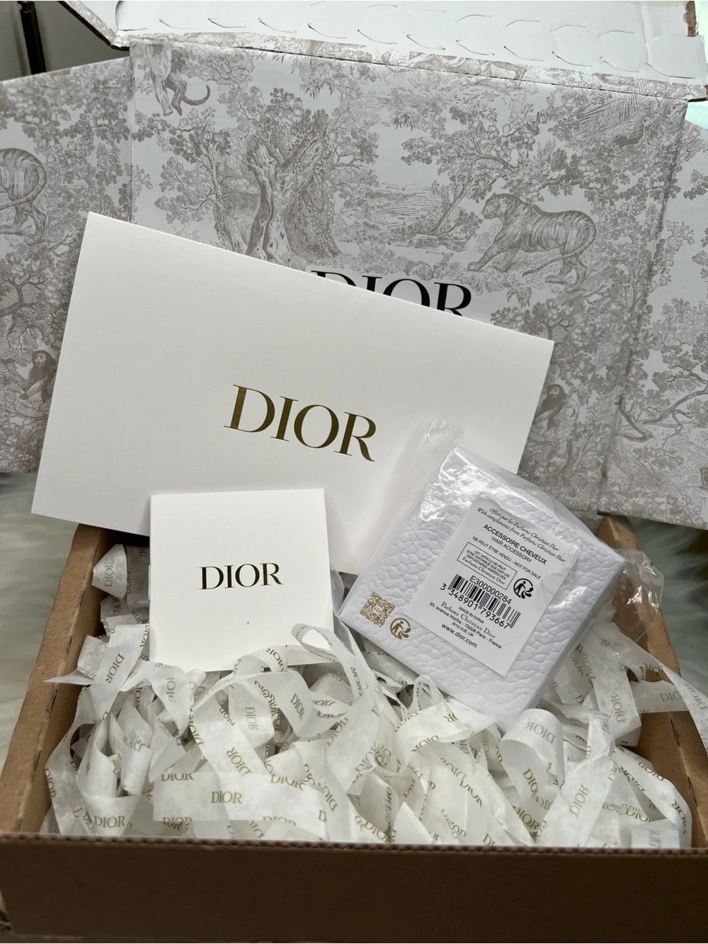 Dior CD Logo Gold Tone Polished Metal Beauty Hair Claw Clip NWT Limited Edition
